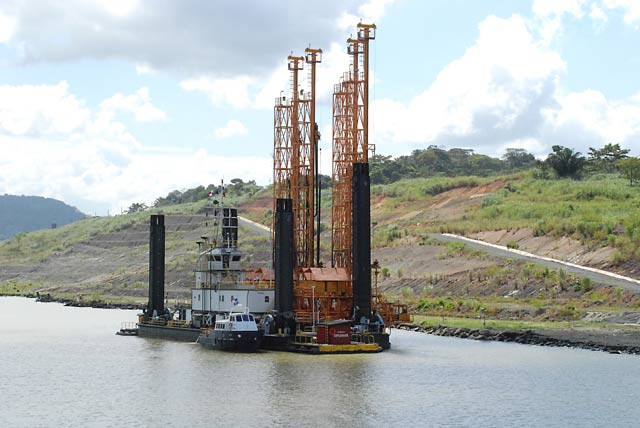 Barge